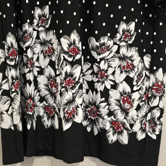 SALE!! Sandra Darren Black and White Floral Midi Dress - Picture 2 of 6